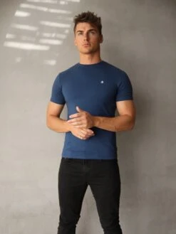 Pescara T-Shirt - Navy 10 Pescara T-Shirt - Navy -Blakely Clothing Store 1015Navy 01D