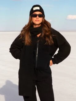 Label Knitted Scarf - Black 11 Label Knitted Scarf - Black -Blakely Clothing Store 133blackD 3