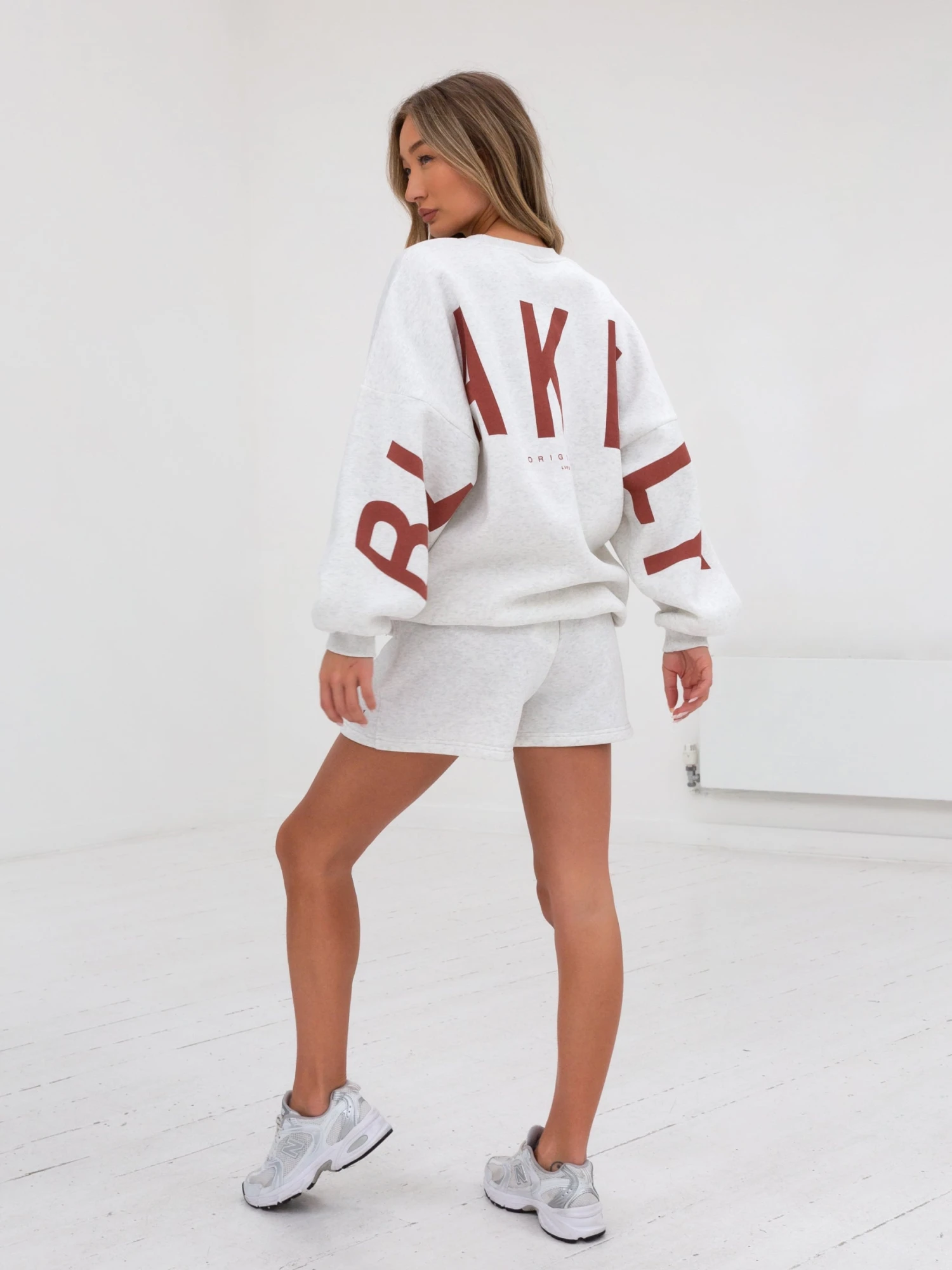 Isabel Oversized Jumper - Marl White & Rust Red 6 Isabel Oversized Jumper - Marl White & Rust Red - Image 6