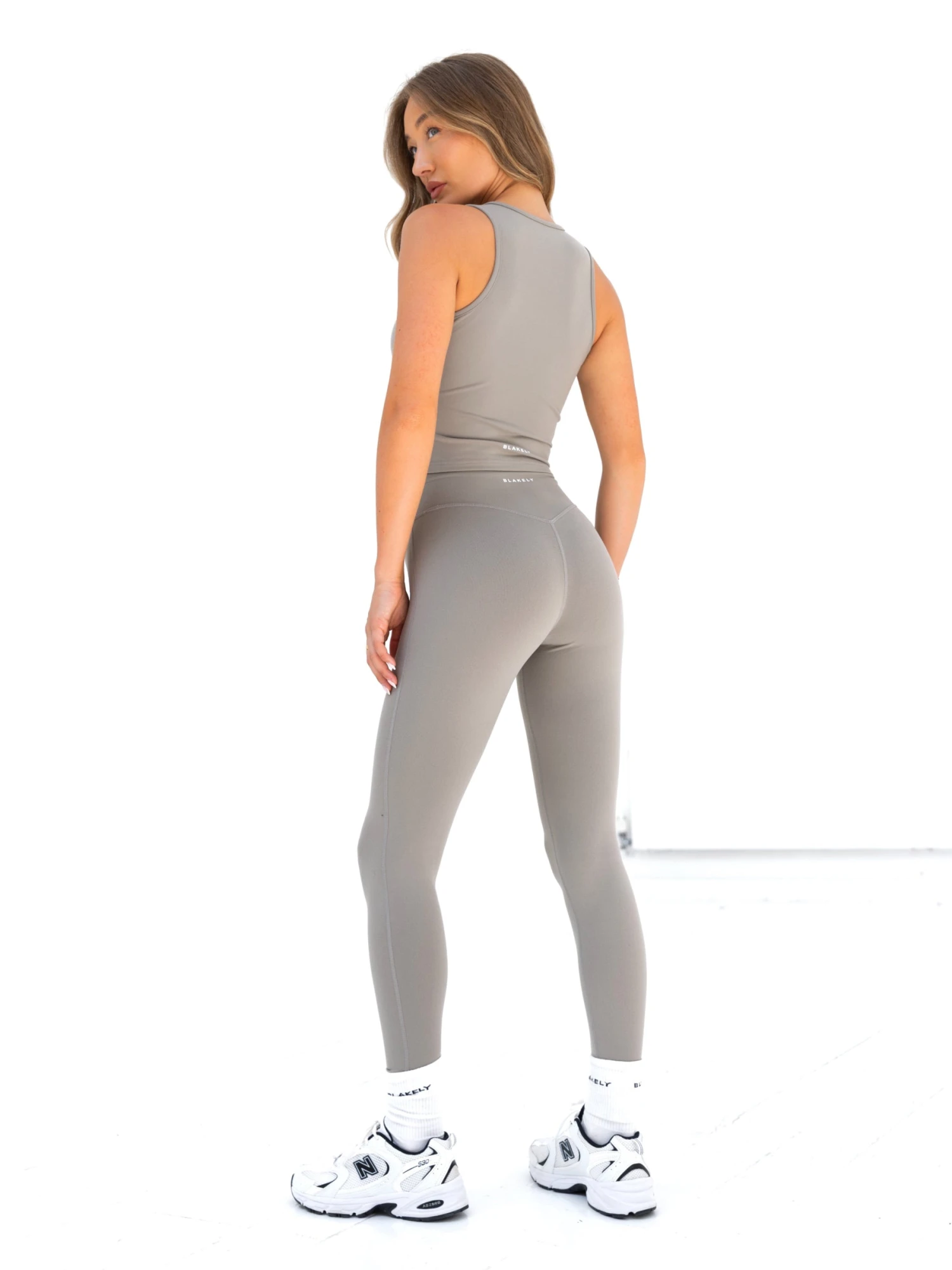 Ultimate Soft Lifestyle Leggings - Neutral Grey 4 Ultimate Soft Lifestyle Leggings - Neutral Grey - Image 4