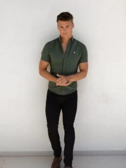 Ronan Short Sleeve Shirt - Green 8 Ronan Short Sleeve Shirt - Green -Blakely Clothing Store 1855SGREEND 3 49ca557c 12c7 44d4 a154 131b33ba84db