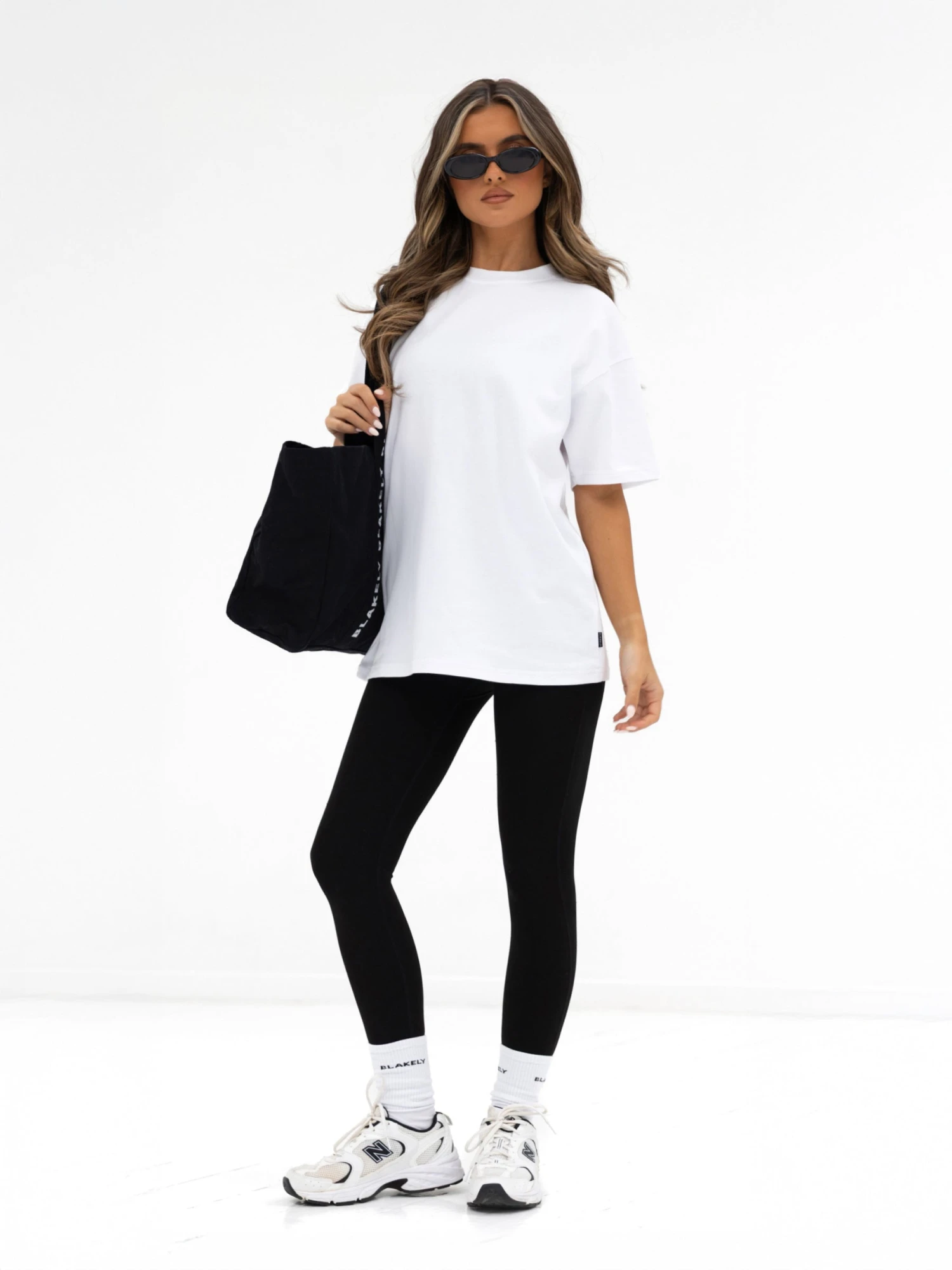 Isabel Oversized T-Shirt - White & Cherry Red 4 Isabel Oversized T-Shirt - White & Cherry Red - Image 4