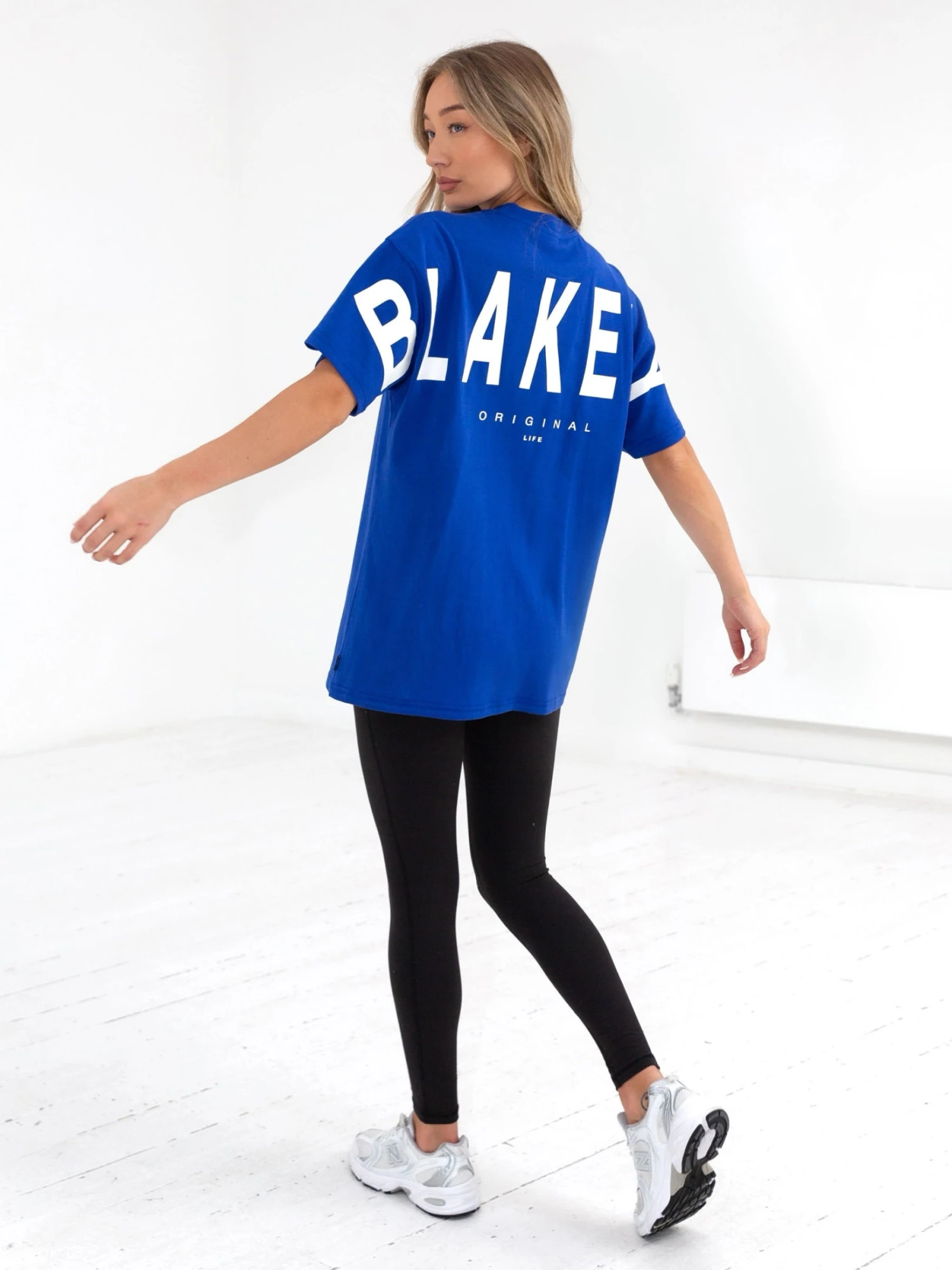 Isabel Oversized T-Shirt - Cobalt Blue 4 Isabel Oversized T-Shirt - Cobalt Blue - Image 4