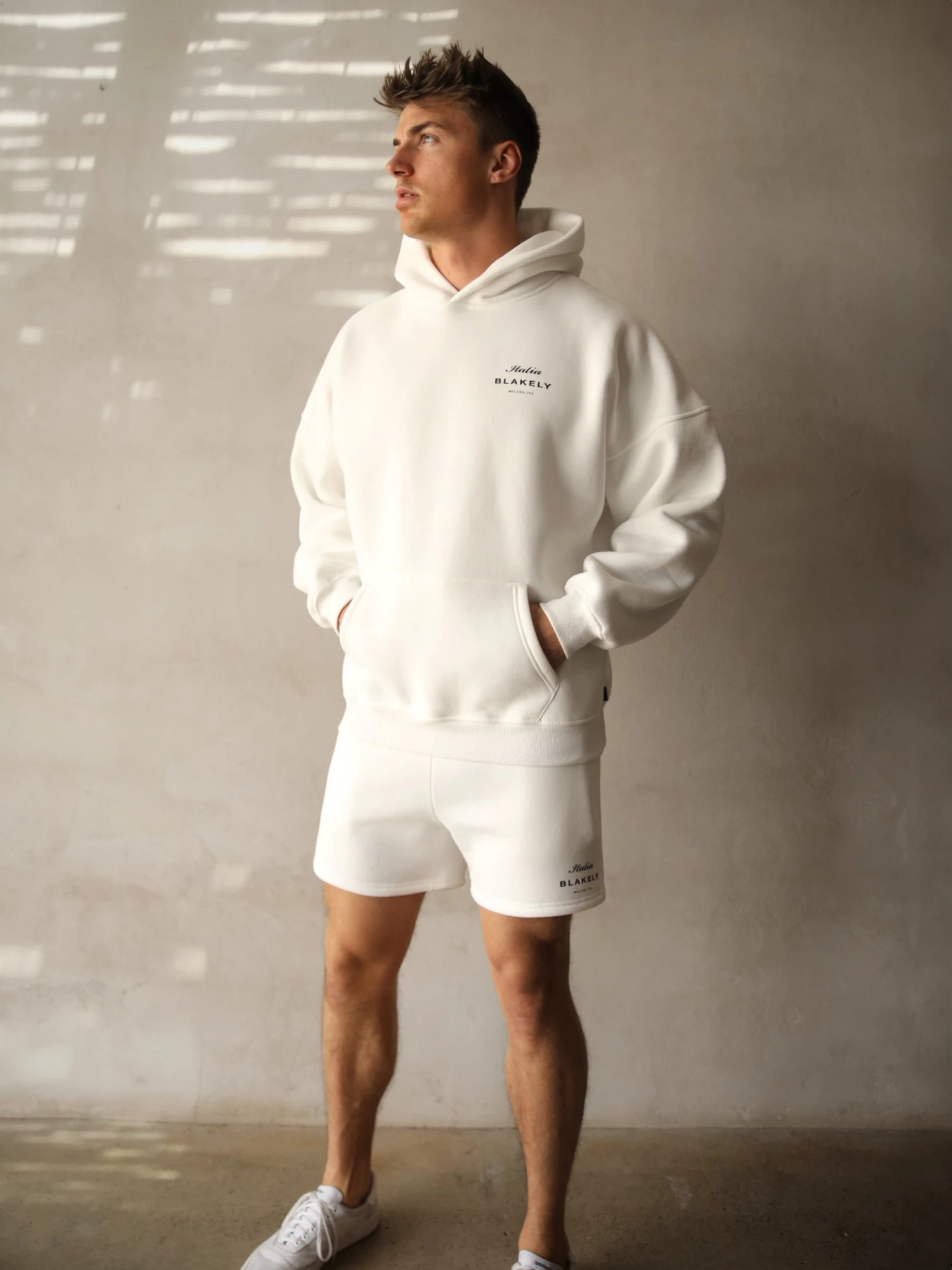 Italia Relaxed Hoodie - Flat White 3 Italia Relaxed Hoodie - Flat White - Image 3