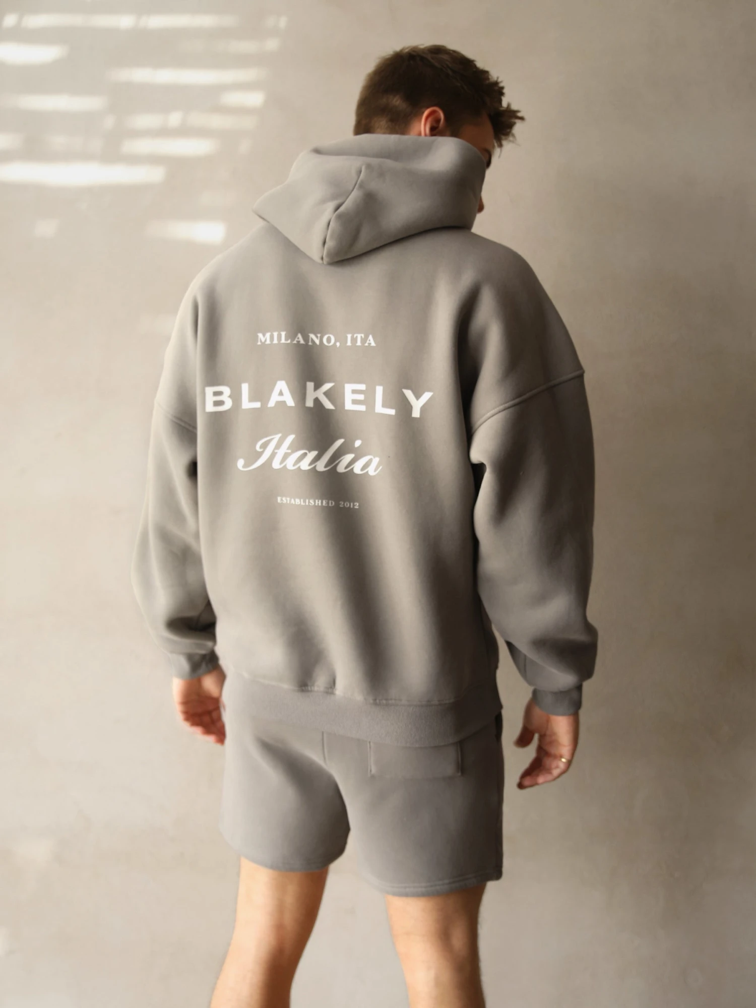 Italia Relaxed Hoodie - Stone Grey 4 Italia Relaxed Hoodie - Stone Grey - Image 4
