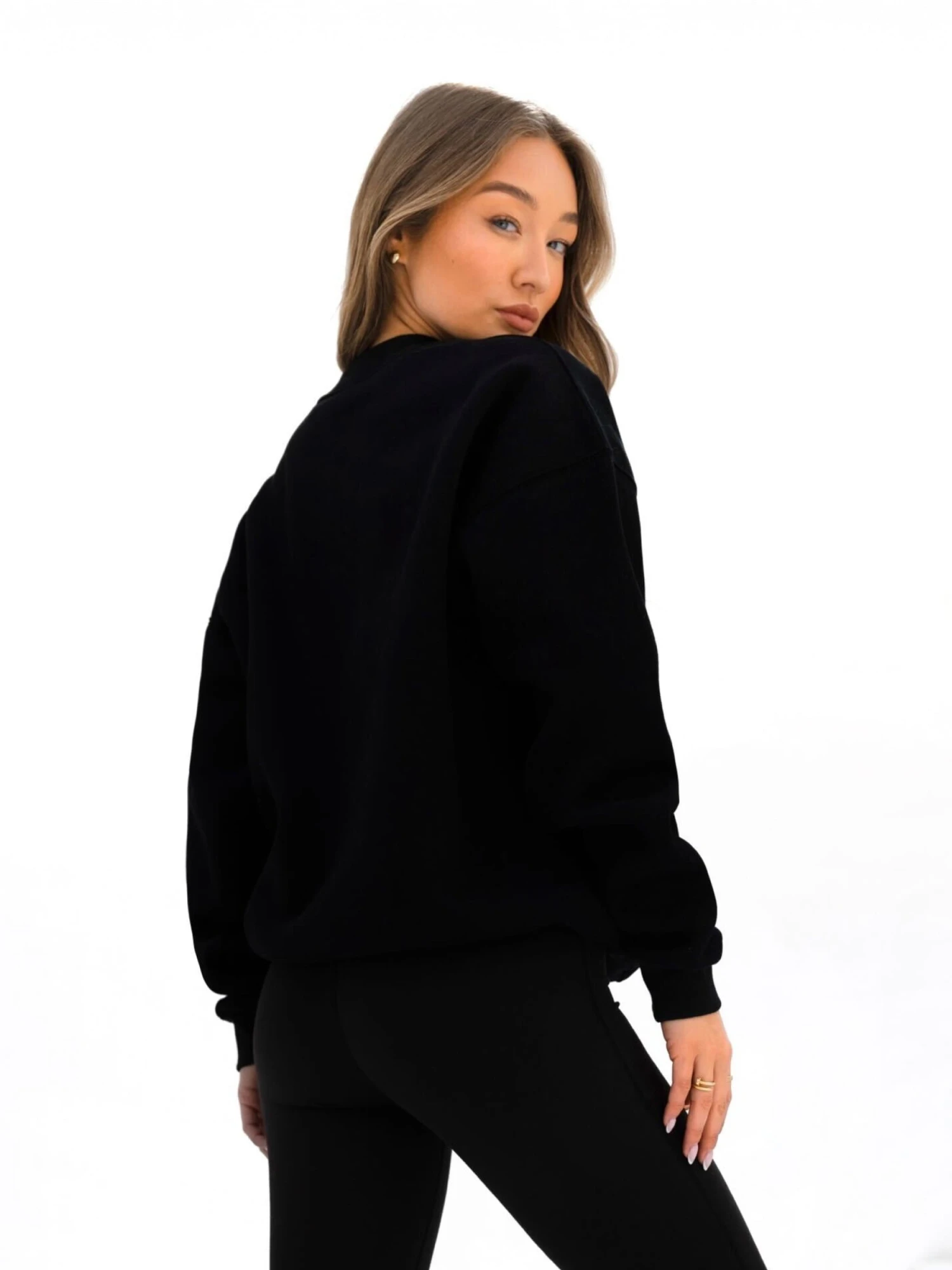 Madison Oversized Jumper - Black 6 Madison Oversized Jumper - Black - Image 6
