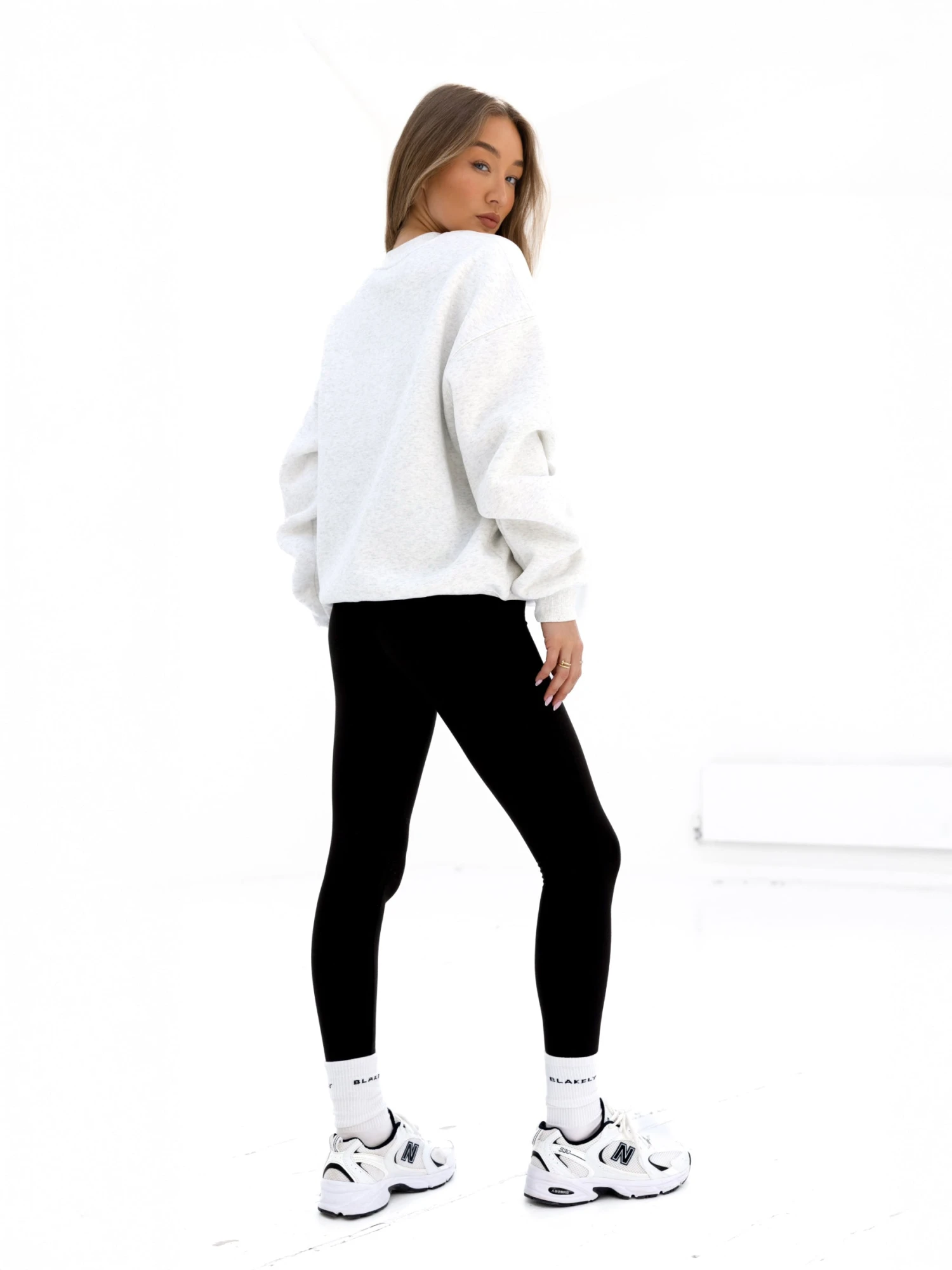 Madison Oversized Jumper - Marl White 4 Madison Oversized Jumper - Marl White - Image 4