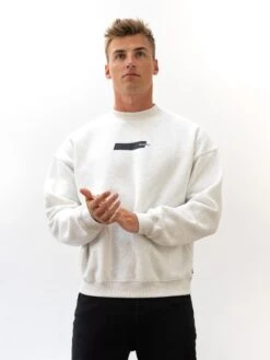 Kobe Italic Relaxed Jumper - Marl White