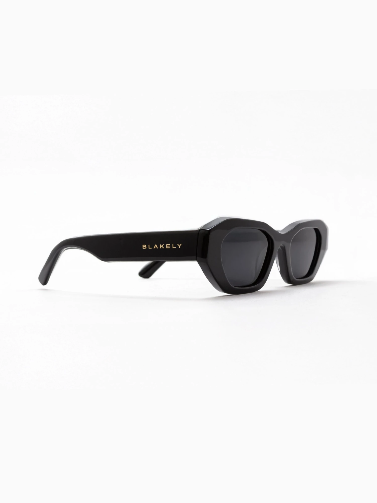 Alexa Sunglasses - Black 5 Alexa Sunglasses - Black - Image 5