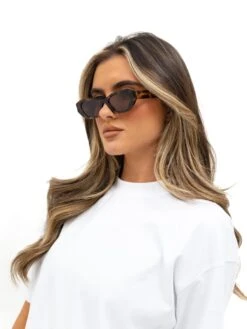 Alexa Sunglasses - Tortoiseshell -Blakely Clothing Store 22036SALEXATORTOISESHELLD 1