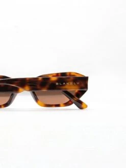Alexa Sunglasses - Tortoiseshell -Blakely Clothing Store 22036SALEXATORTOISESHELLD 3