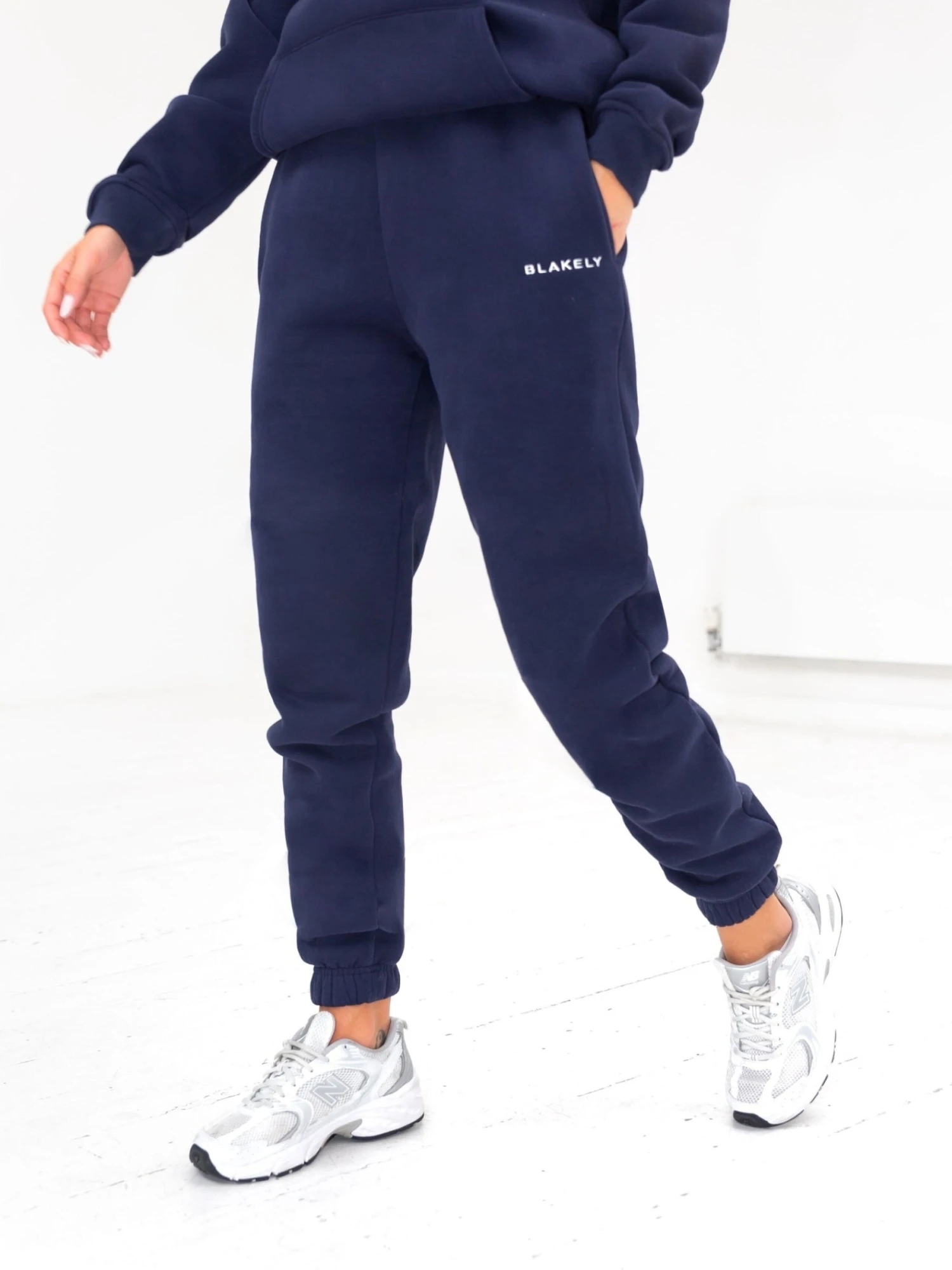 Series Sweatpants - Navy 2 Series Sweatpants - Navy - Image 2