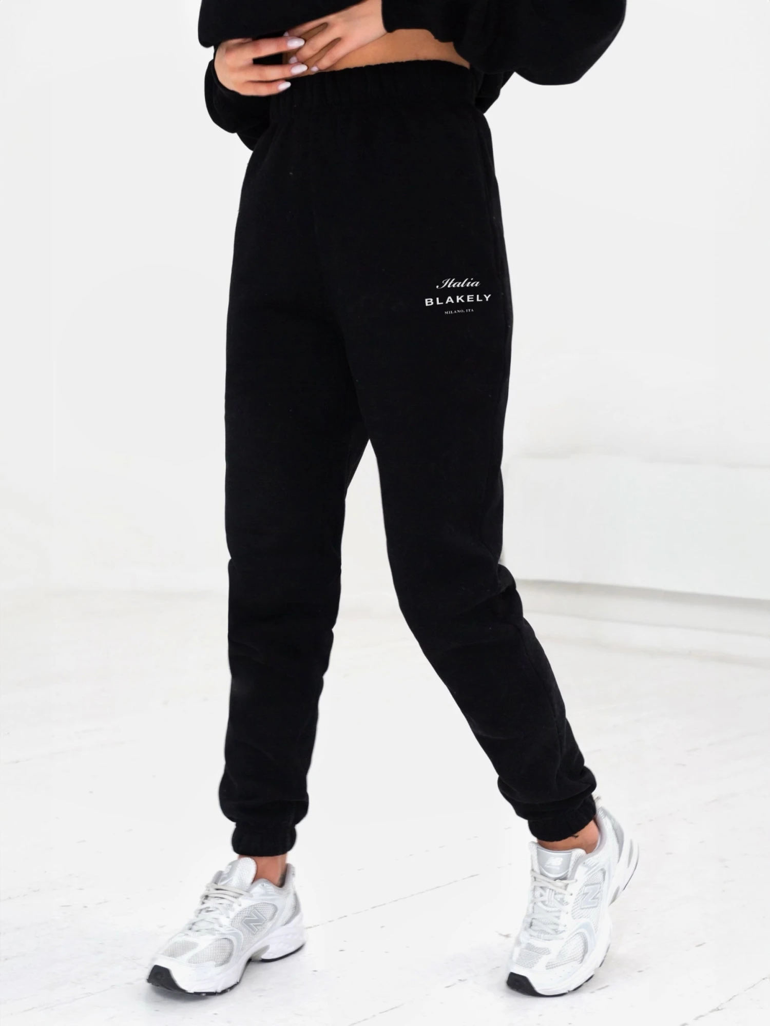 Italia Sweatpants - Black 1 Italia Sweatpants - Black