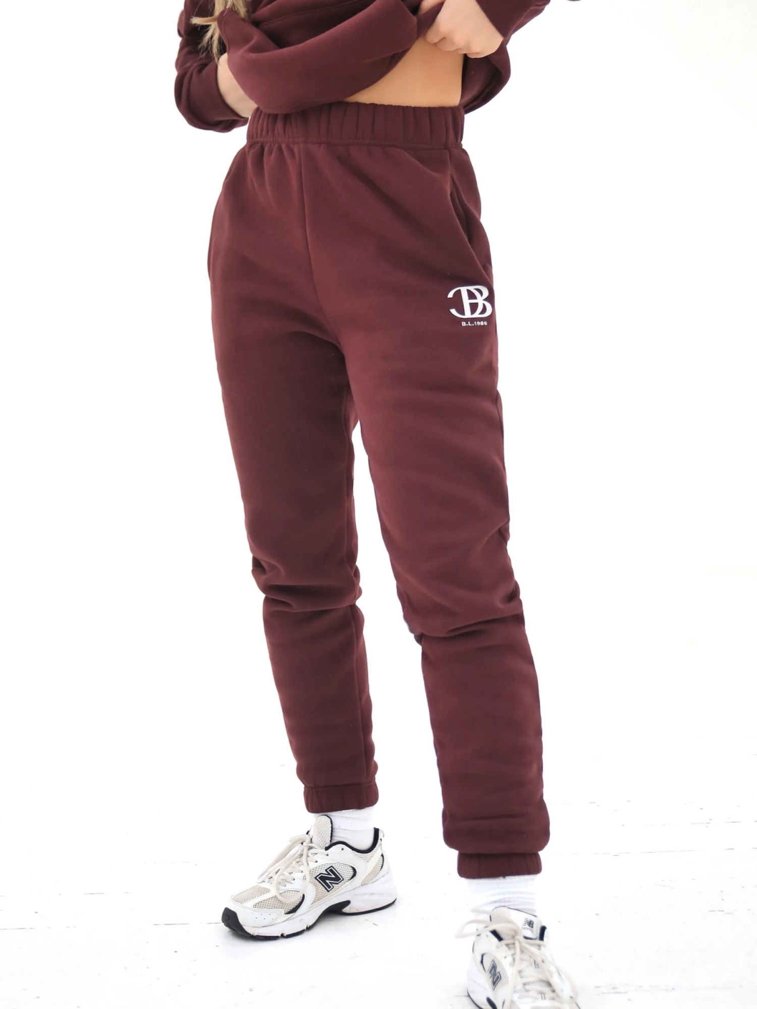 Initial Sweatpants - Dark Burgundy 3 Initial Sweatpants - Dark Burgundy - Image 3