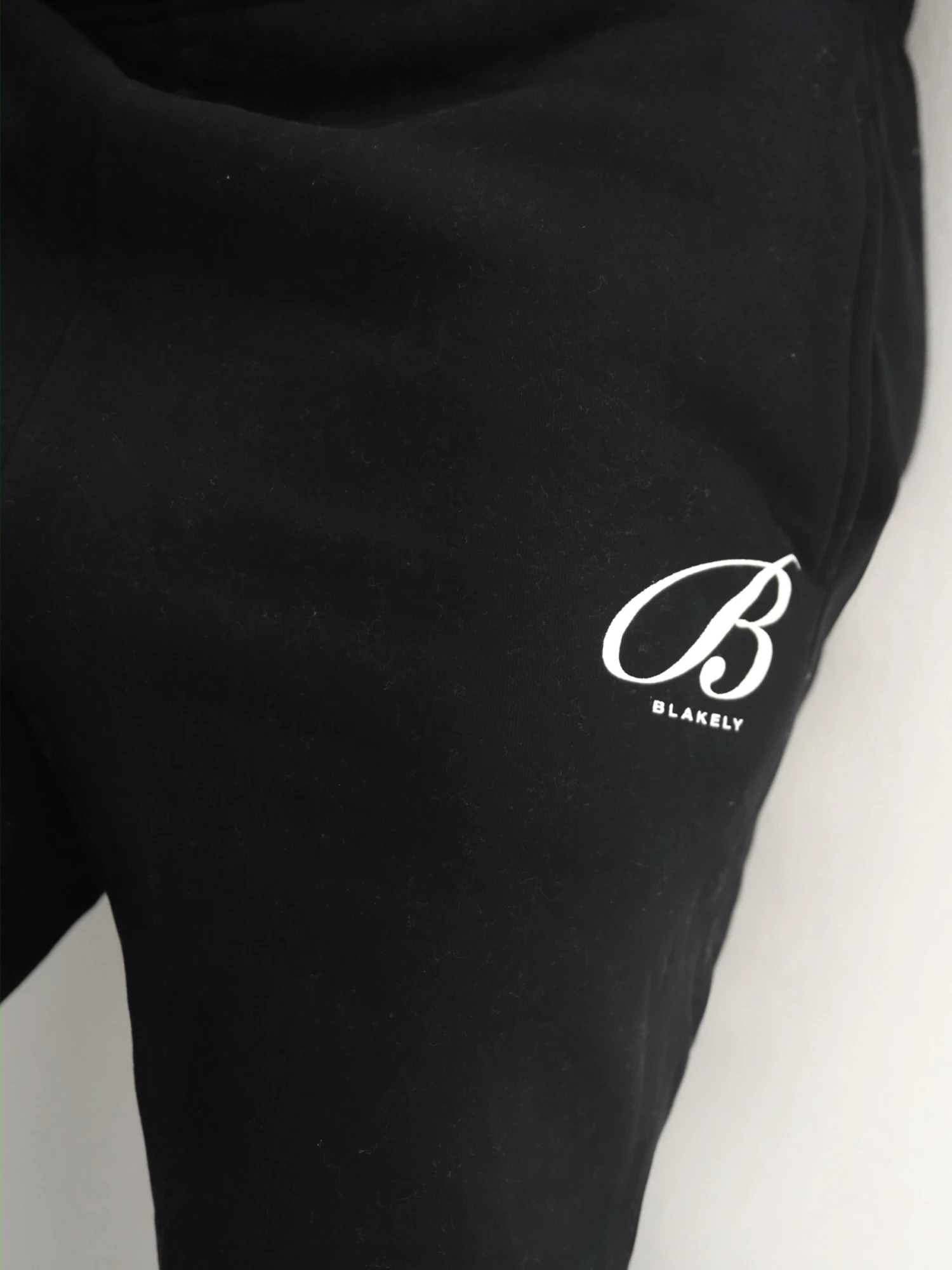 Vita Relaxed Sweatpants - Black 2 Vita Relaxed Sweatpants - Black - Image 2