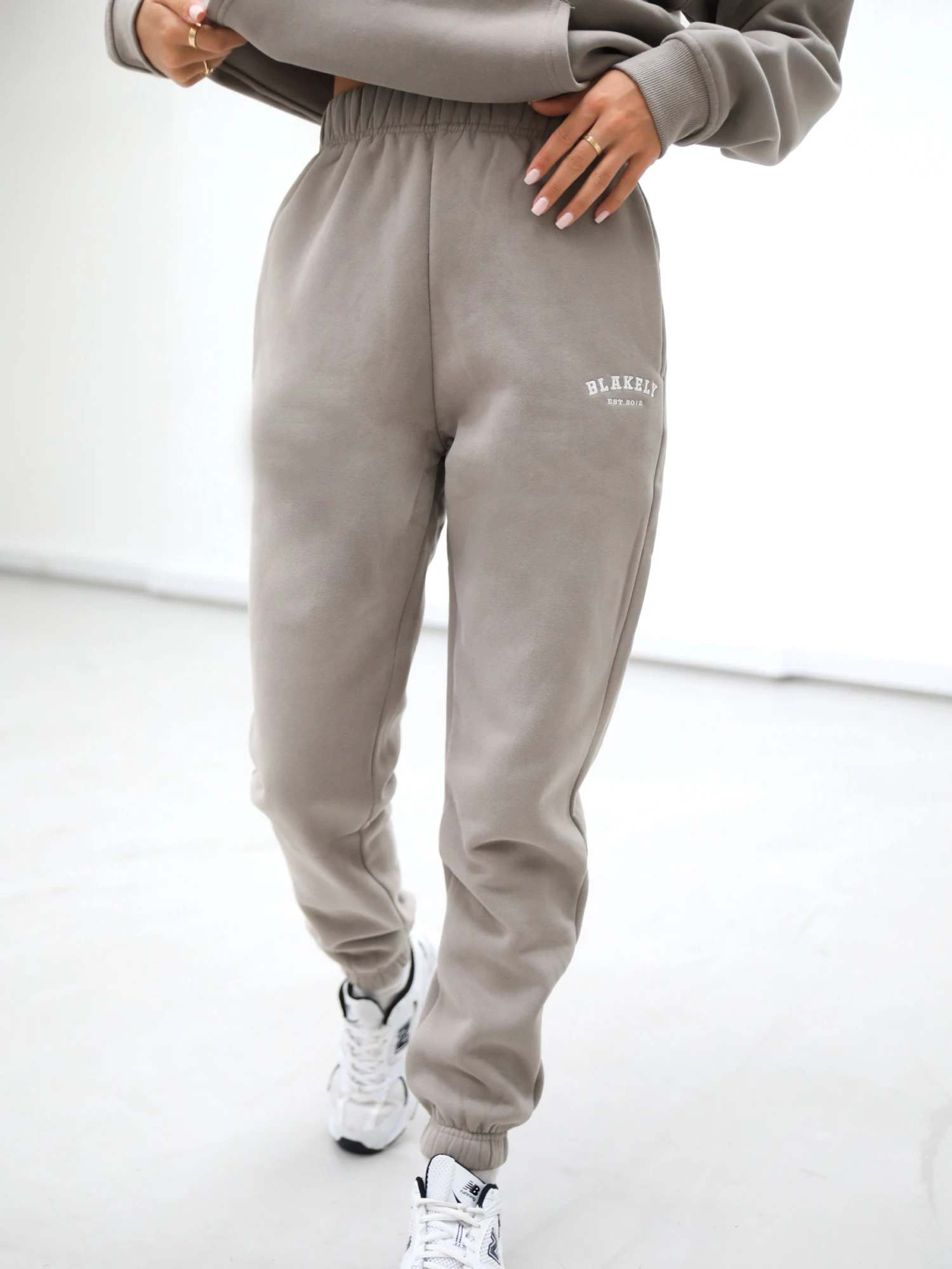 Heritage Sweatpants - Neutral Grey 3 Heritage Sweatpants - Neutral Grey - Image 3