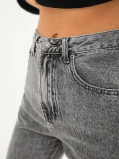 Mom Jeans - Grey 11 Mom Jeans - Grey -Blakely Clothing Store 2270MOMJEANS GREYD 1