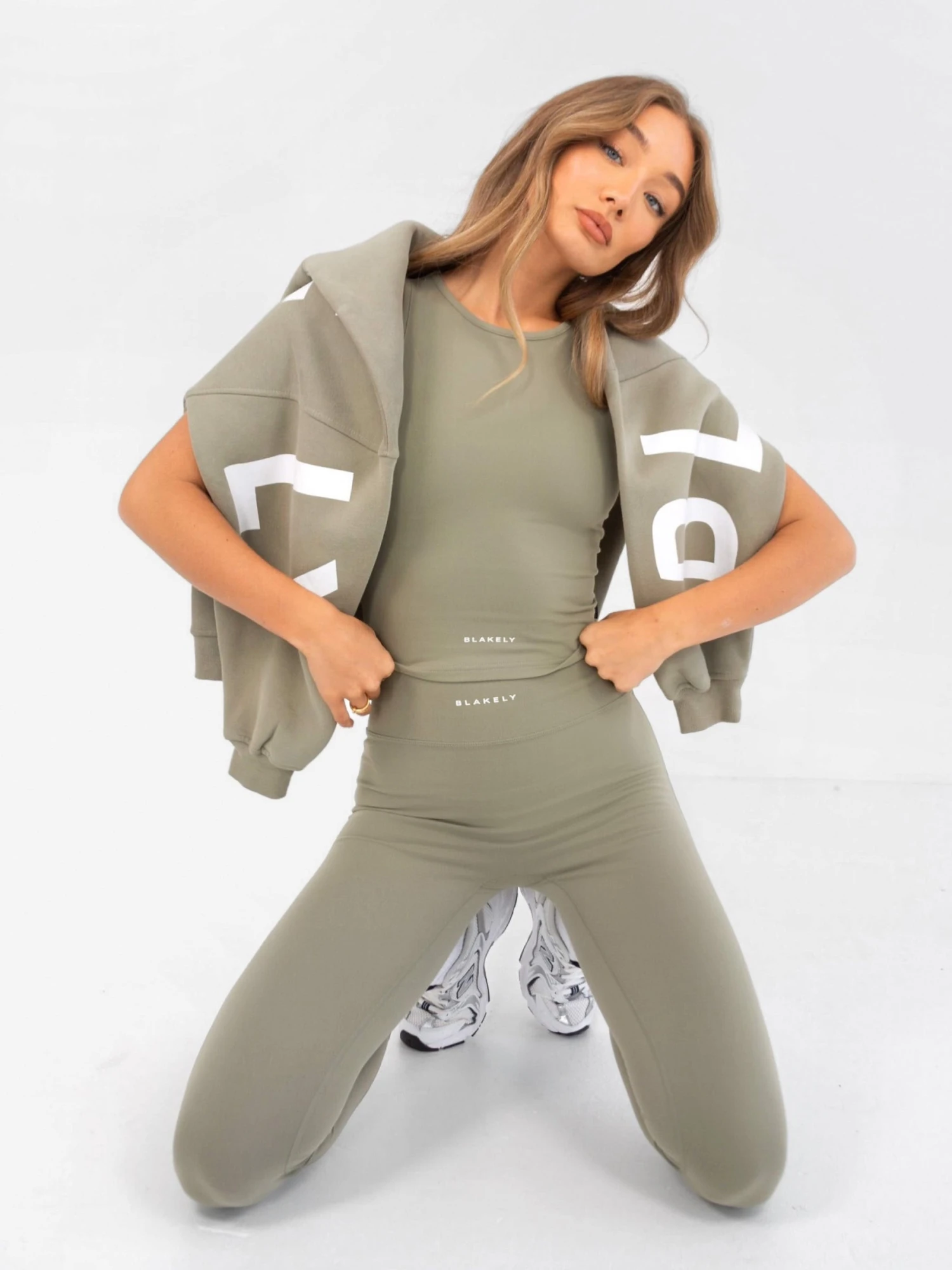 Ultimate Soft Lifestyle Vest & Leggings Set - Olive 2 Ultimate Soft Lifestyle Vest & Leggings Set - Olive - Image 2