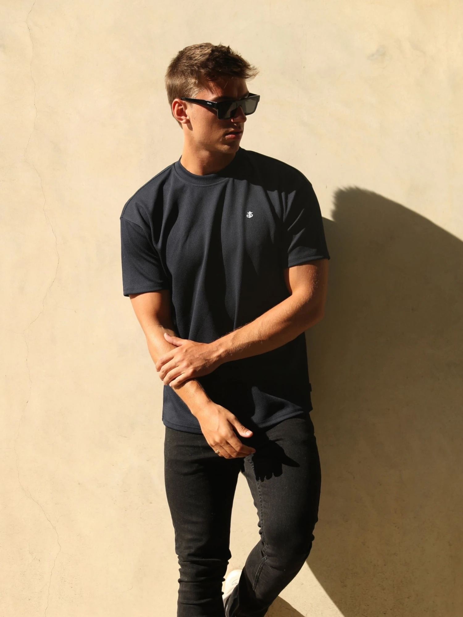 Ceuta Textured Relaxed T-Shirt - Navy 3 Ceuta Textured Relaxed T-Shirt - Navy - Image 3