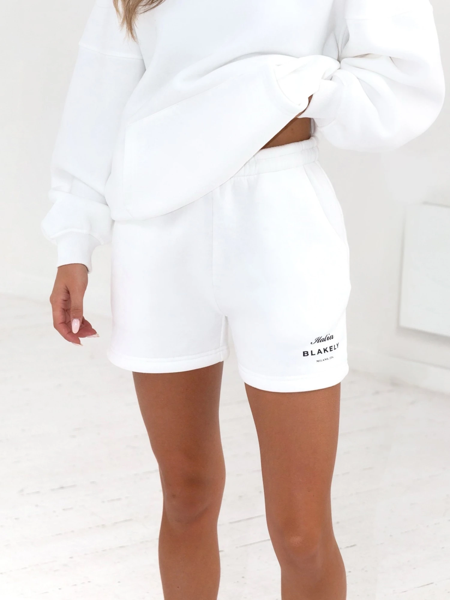 Italia Jogger Shorts - Flat White 1 Italia Jogger Shorts - Flat White