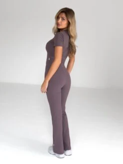 Alessia Cropped T-Shirt - Mocha 9 Alessia Cropped T-Shirt - Mocha -Blakely Clothing Store 2573 2Brown 03D