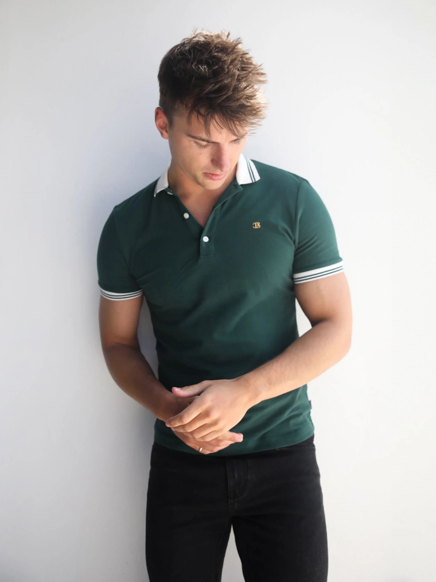 Dalston Polo - Green 2 Dalston Polo - Green - Image 2