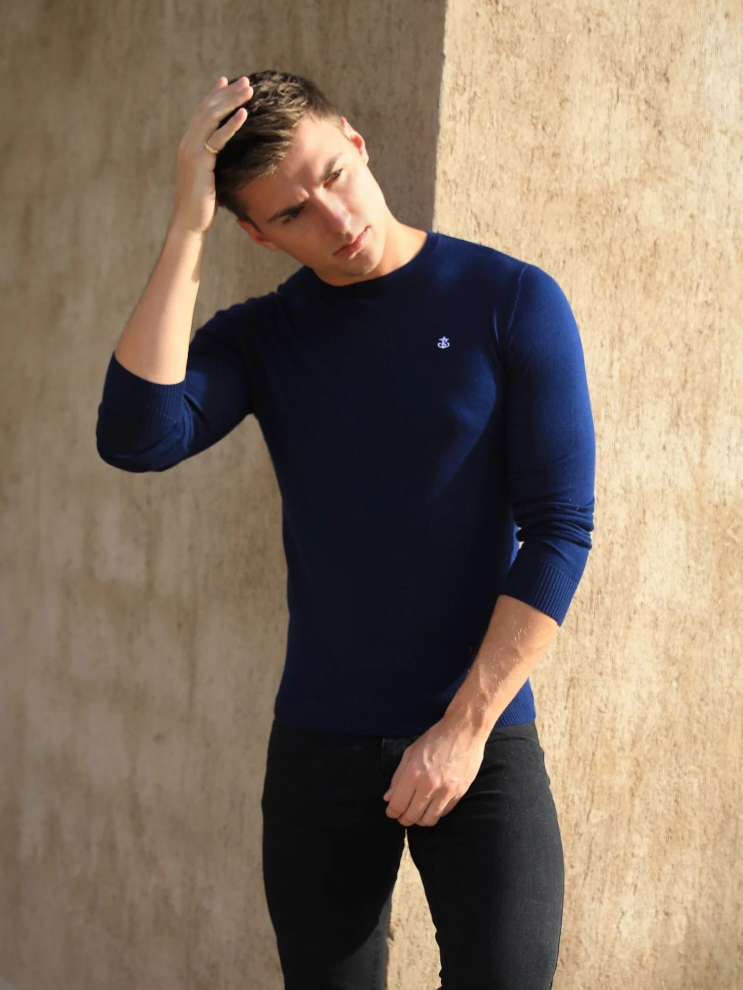 Sudbury Knitted Jumper - Navy 6 Sudbury Knitted Jumper - Navy - Image 6