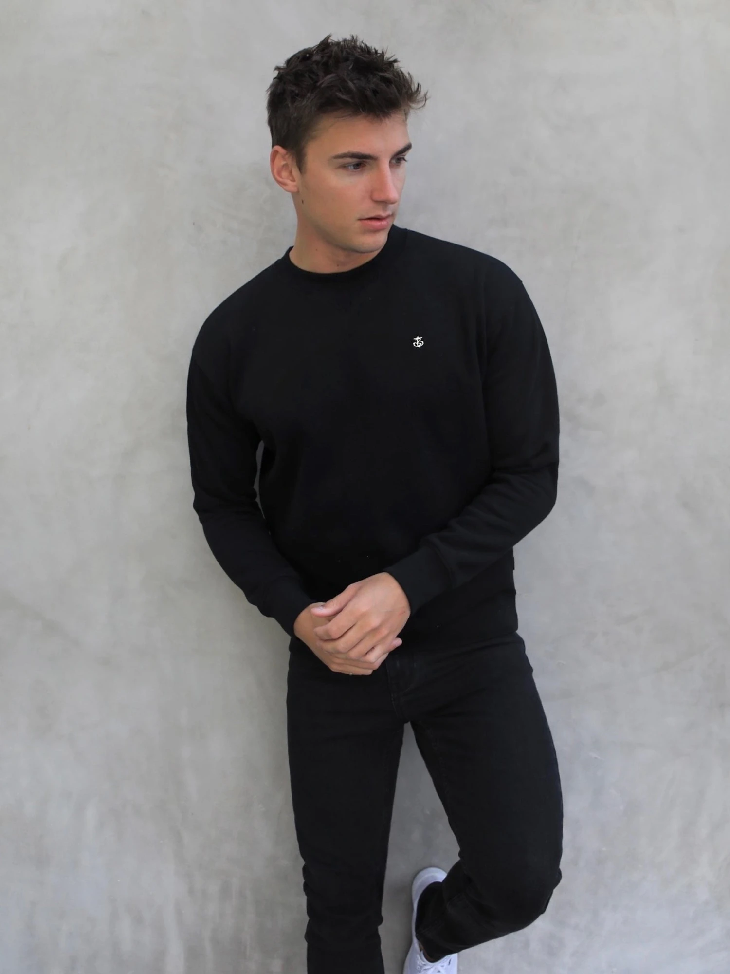 Preston Relaxed Jumper - Black 2 Preston Relaxed Jumper - Black - Image 2