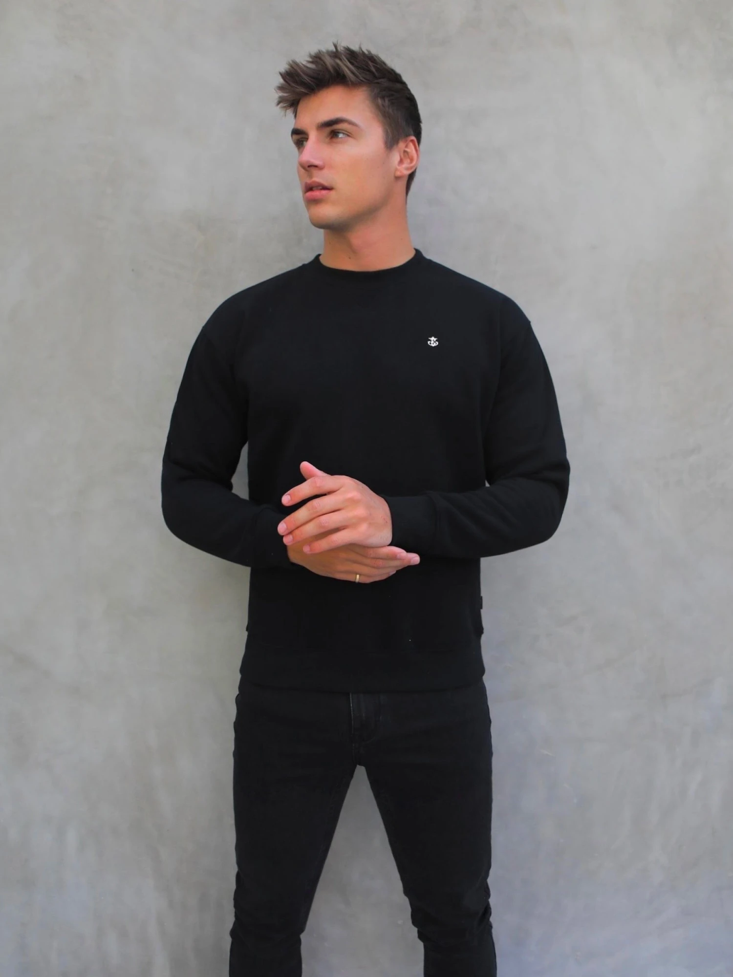 Preston Relaxed Jumper - Black 4 Preston Relaxed Jumper - Black - Image 4