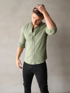 Vienna Slim Fit Shirt - Fern Green 9 Vienna Slim Fit Shirt - Fern Green -Blakely Clothing Store 2776SGreen 01D