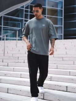 Icon Oversized T-Shirt - Khaki Green -Blakely Clothing Store 2799Sage 14D