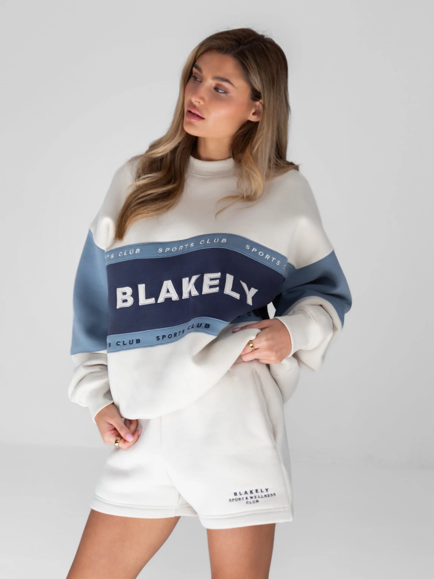 Alpine Oversized Jumper - Navy/Chalk 4 Alpine Oversized Jumper - Navy/Chalk - Image 4