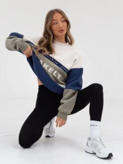 Alpine Oversized Jumper - Olive 11 Alpine Oversized Jumper - Olive -Blakely Clothing Store 2923Olive 13D