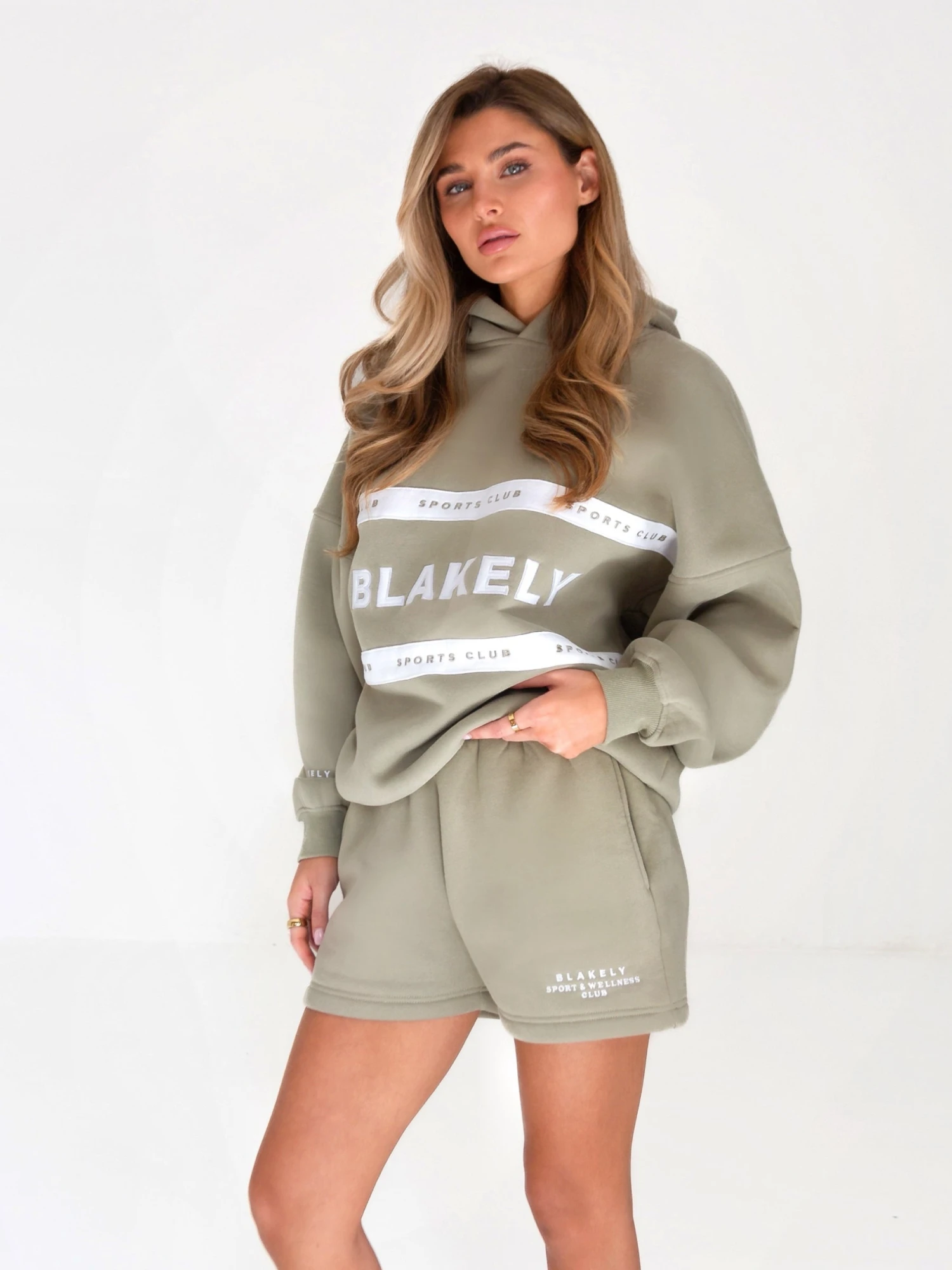 Serena Oversized Hoodie - Olive 2 Serena Oversized Hoodie - Olive - Image 2