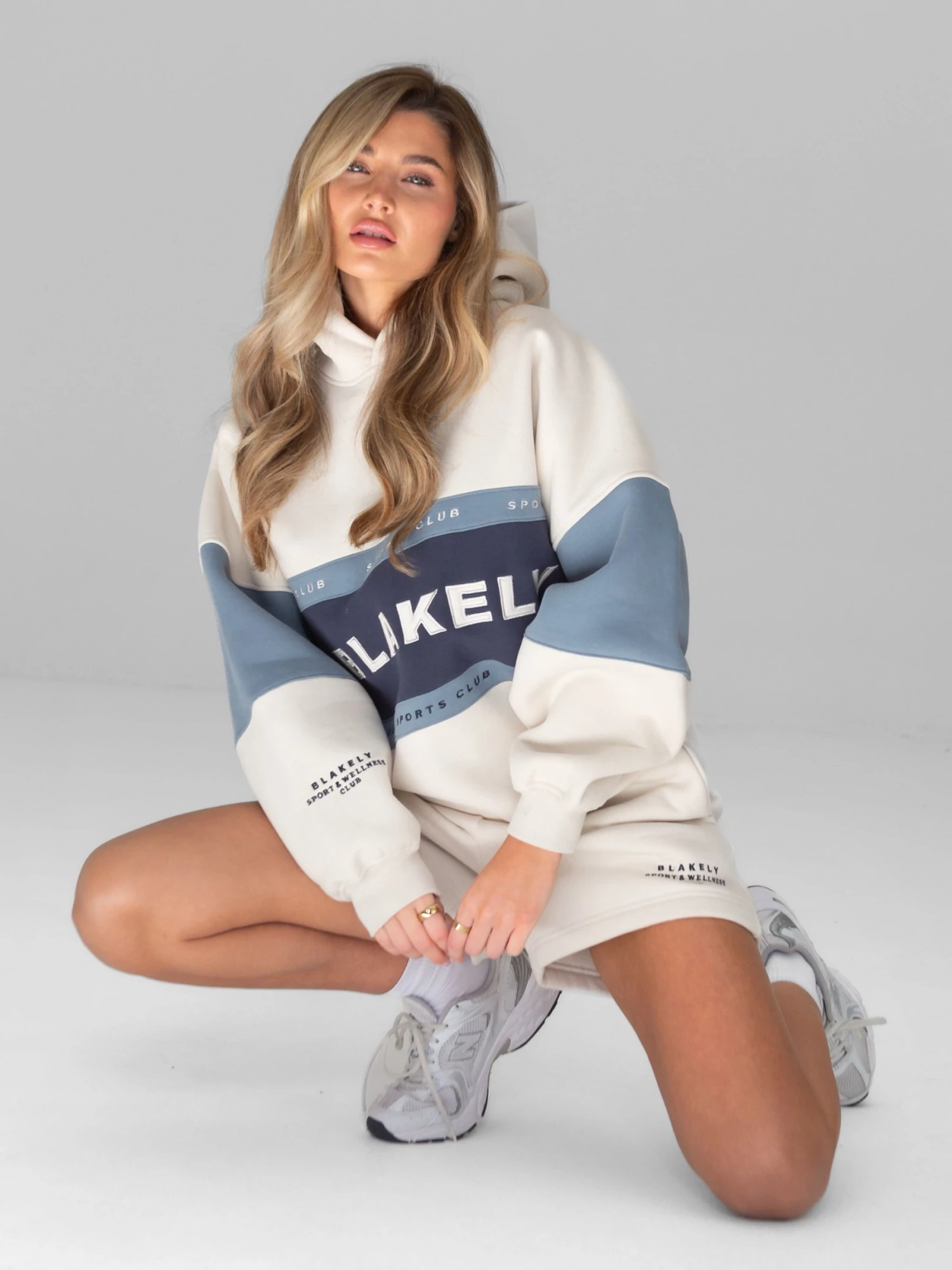 Alpine Oversized Hoodie - Navy/Chalk 4 Alpine Oversized Hoodie - Navy/Chalk - Image 4