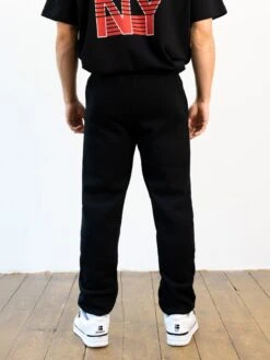 Italic Linear Relaxed Sweatpants - Black 8 Italic Linear Relaxed Sweatpants - Black -Blakely Clothing Store 3079IBLACKVERTICAL01D