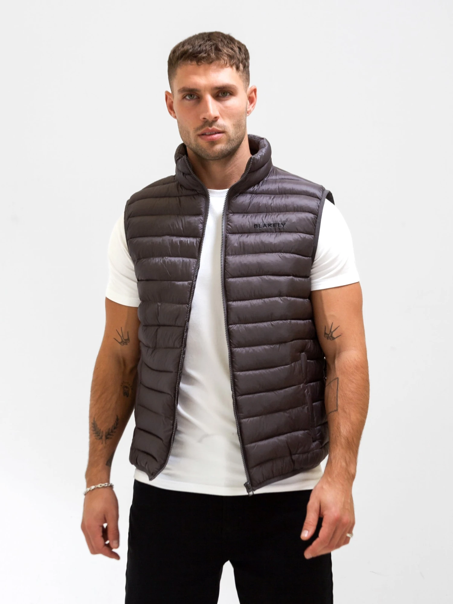 Ellis Lightweight Gilet - Charcoal 2 Ellis Lightweight Gilet - Charcoal - Image 2