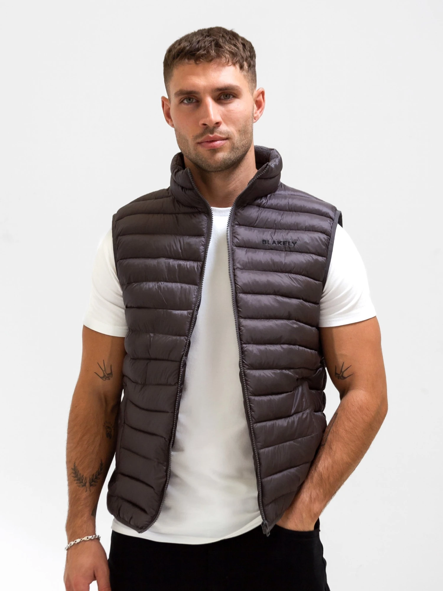 Ellis Lightweight Gilet - Charcoal 6 Ellis Lightweight Gilet - Charcoal - Image 6