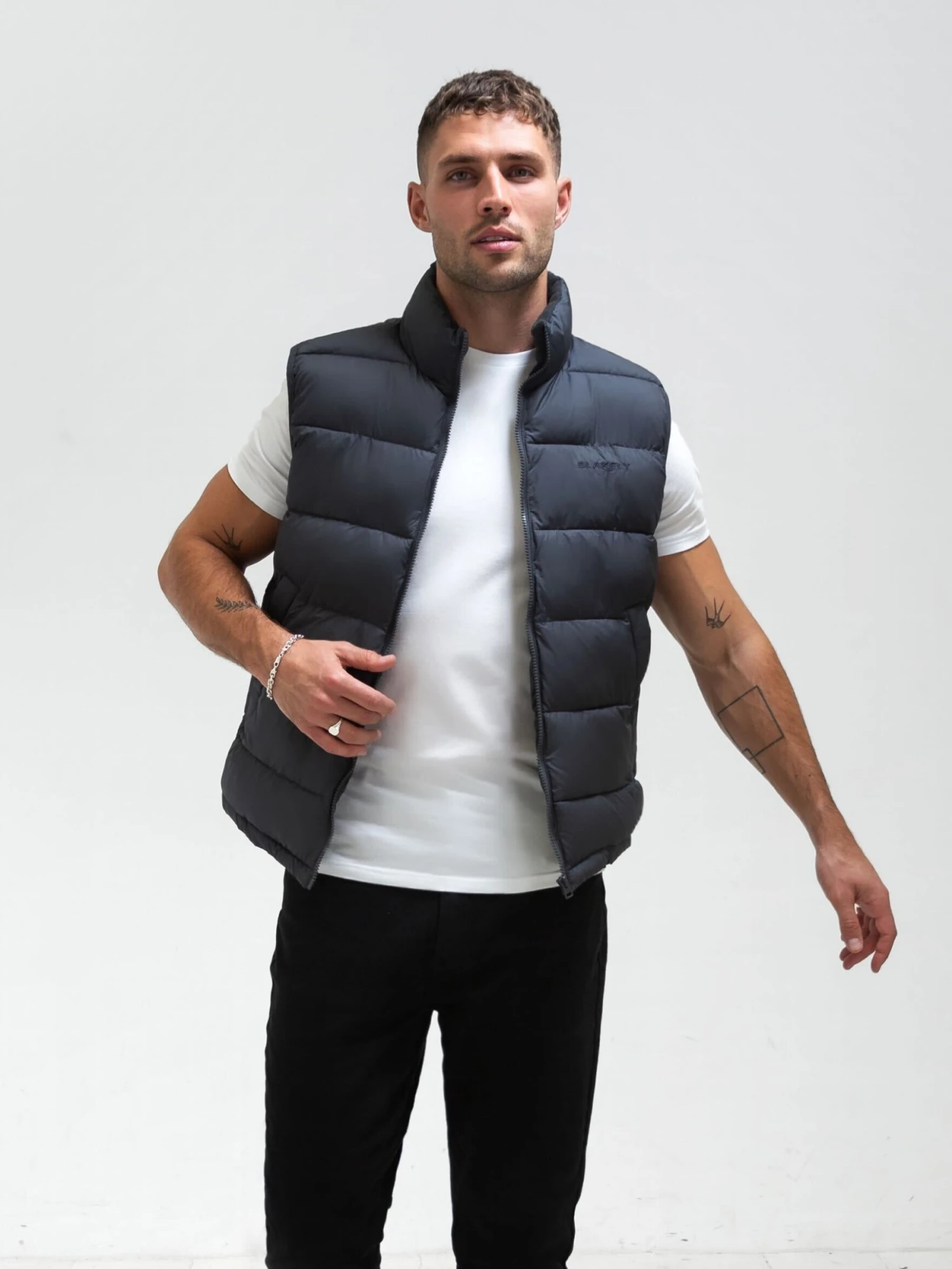 Ultimate Gilet - Dark Navy 2 Ultimate Gilet - Dark Navy - Image 2