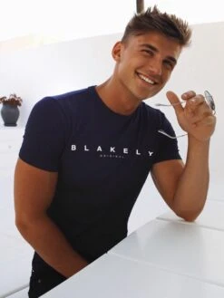 Stockbridge T-Shirt - Navy -Blakely Clothing Store 330 325 StockbridgeNavyEdit2D