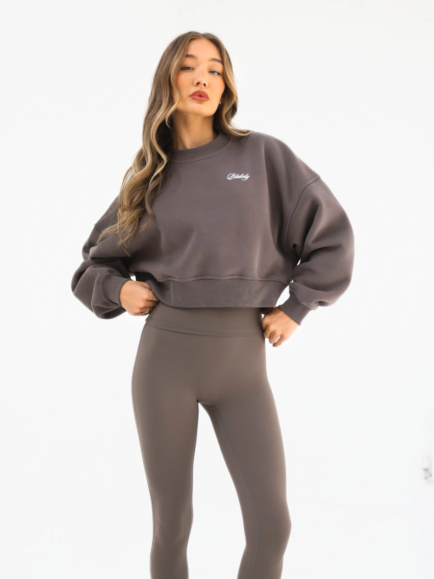 Off Duty Cropped Jumper - Ash Brown 4 Off Duty Cropped Jumper - Ash Brown - Image 4