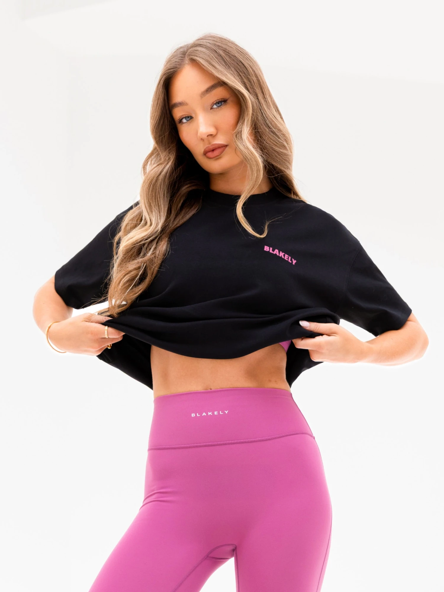 Amelie Ultra Oversized T-Shirt - Black & Pink 2 Amelie Ultra Oversized T-Shirt - Black & Pink - Image 2