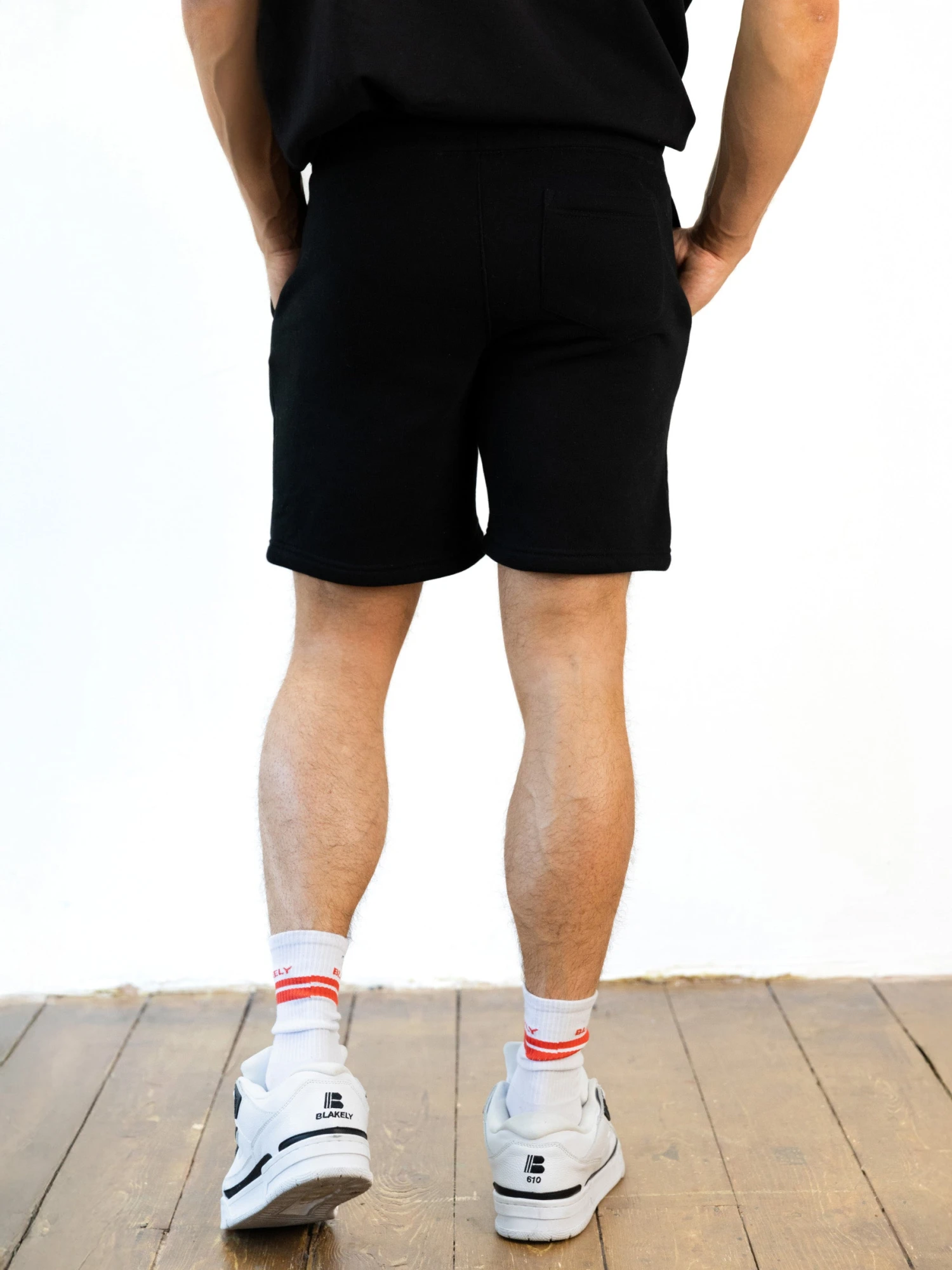 Italic Relaxed Jogger Shorts - Black 3 Italic Relaxed Jogger Shorts - Black - Image 3