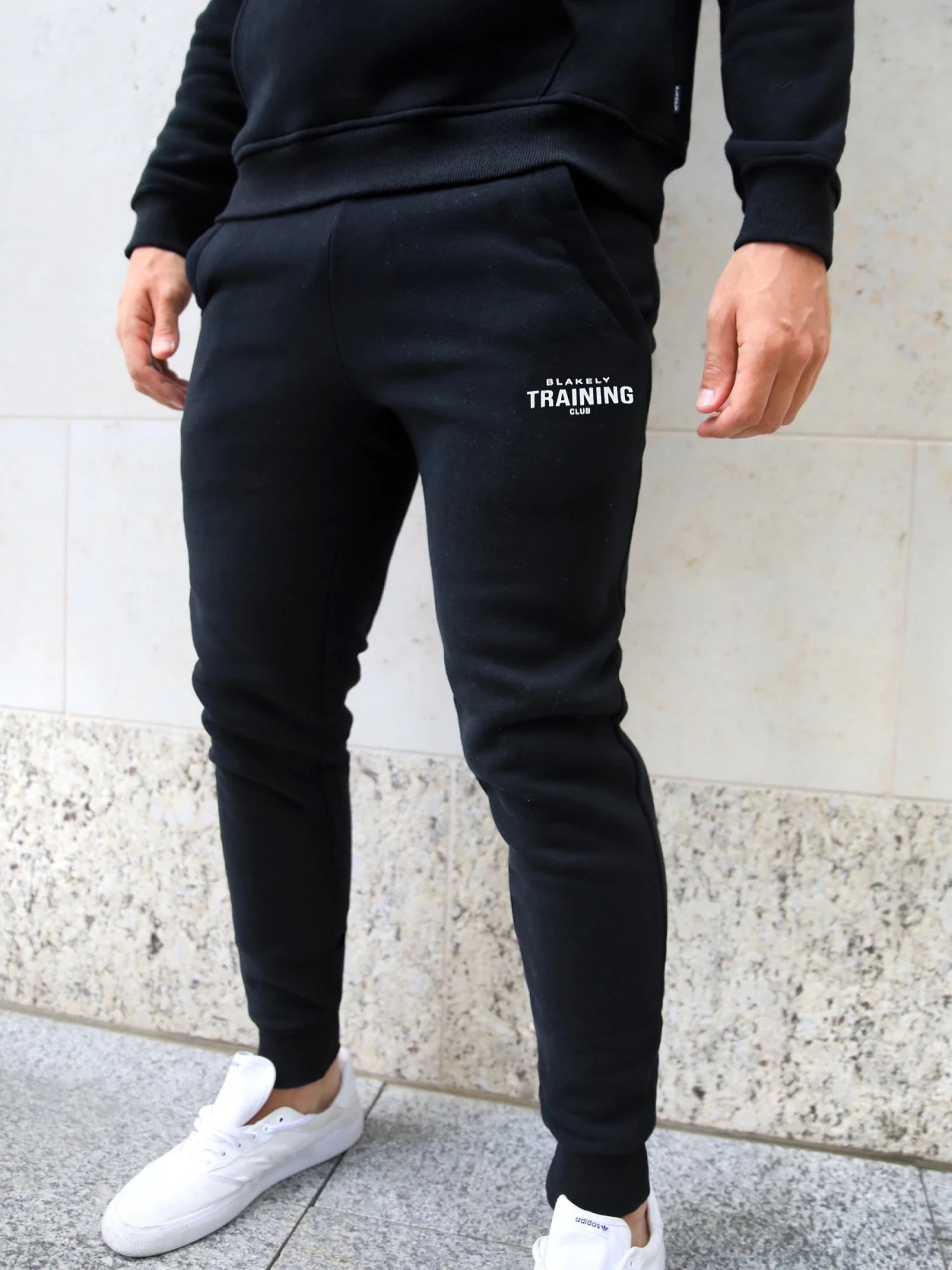 Training Club Sweatpants - Black 3 Training Club Sweatpants - Black - Image 3