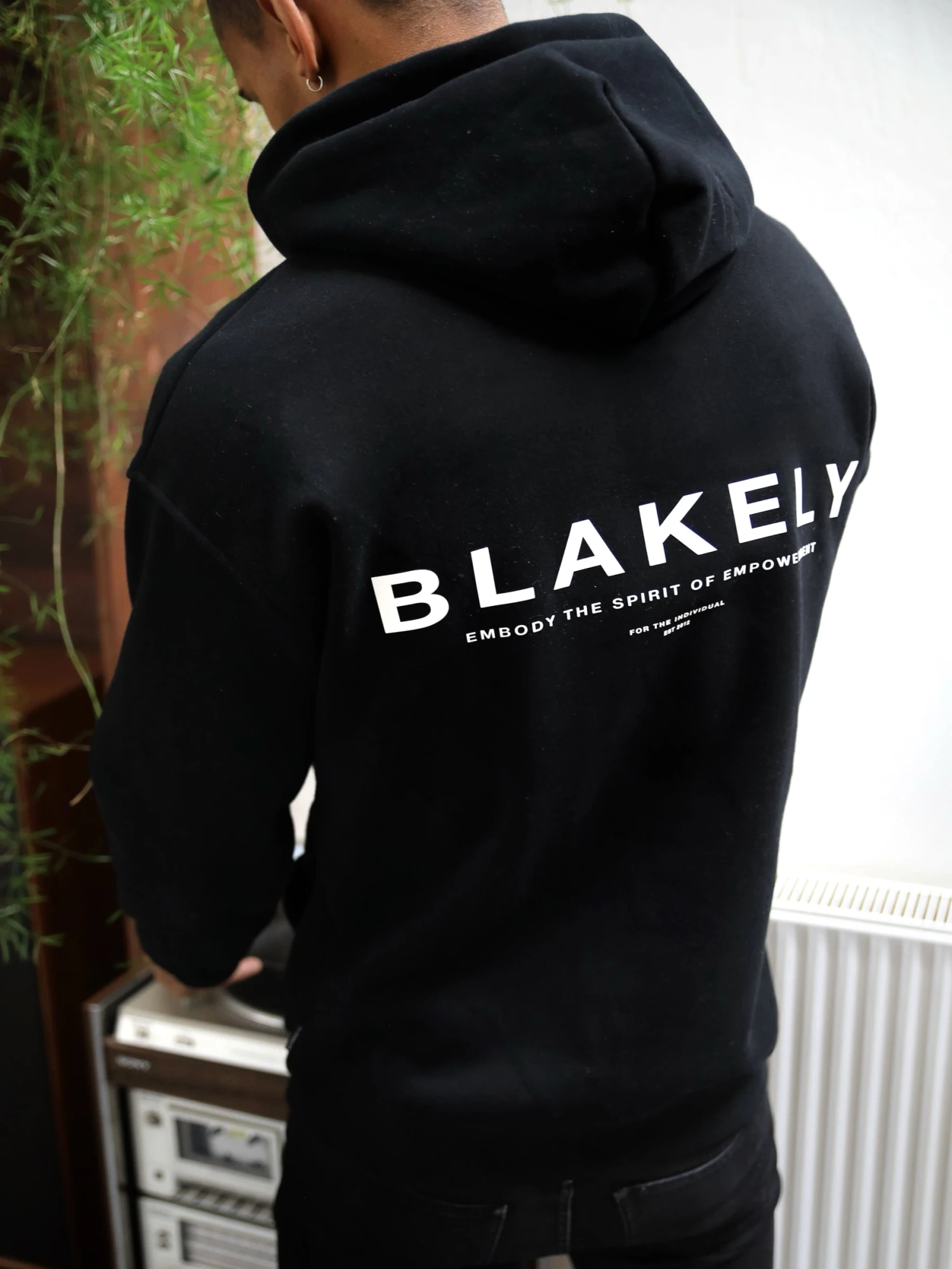 Statement Relaxed Hoodie - Black 5 Statement Relaxed Hoodie - Black - Image 5