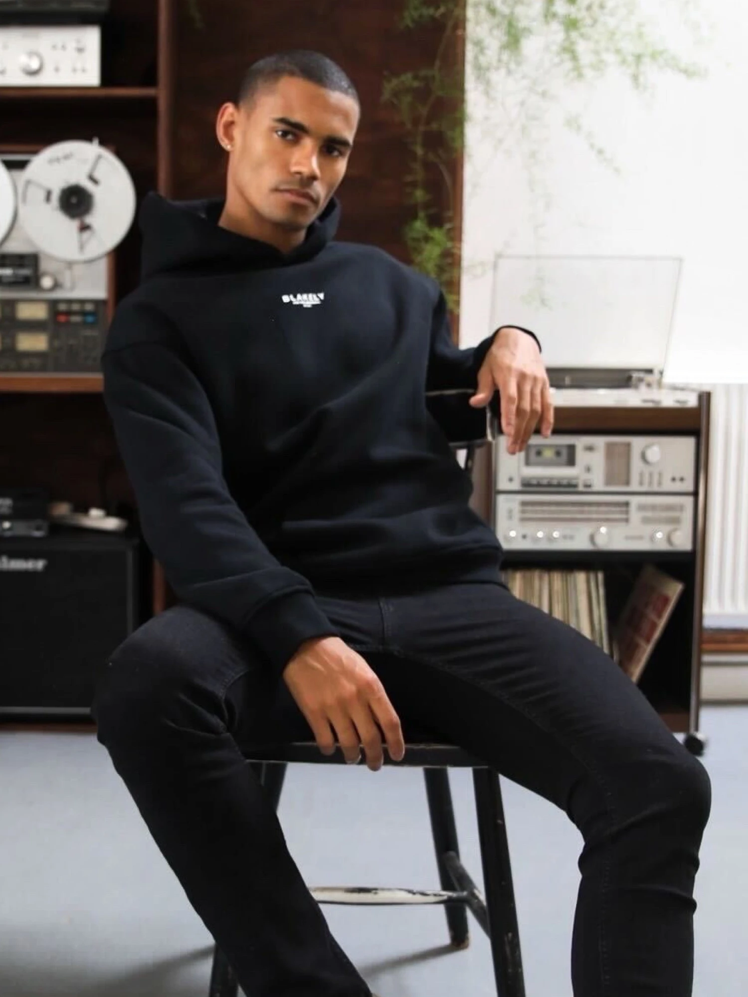 Statement Relaxed Hoodie - Black 6 Statement Relaxed Hoodie - Black - Image 6