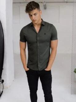Tamworth Short Sleeve Shirt - Khaki Green -Blakely Clothing Store 850 3TamworthBlackAnchor2D NewWebSize