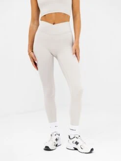 Ultimate Crossover Leggings - Ivory -Blakely Clothing Store B602BONE03D