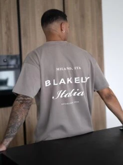 Italia Relaxed T-Shirt - Stone Grey 9 Italia Relaxed T-Shirt - Stone Grey -Blakely Clothing Store Brand2 07D