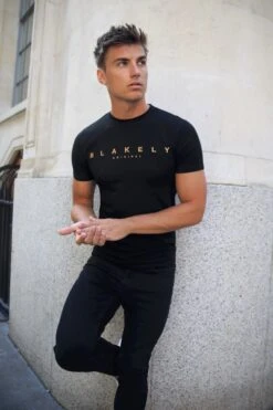 Goldcross T-Shirt - Black -Blakely Clothing Store Facetune 26 08 2023 20 12 10